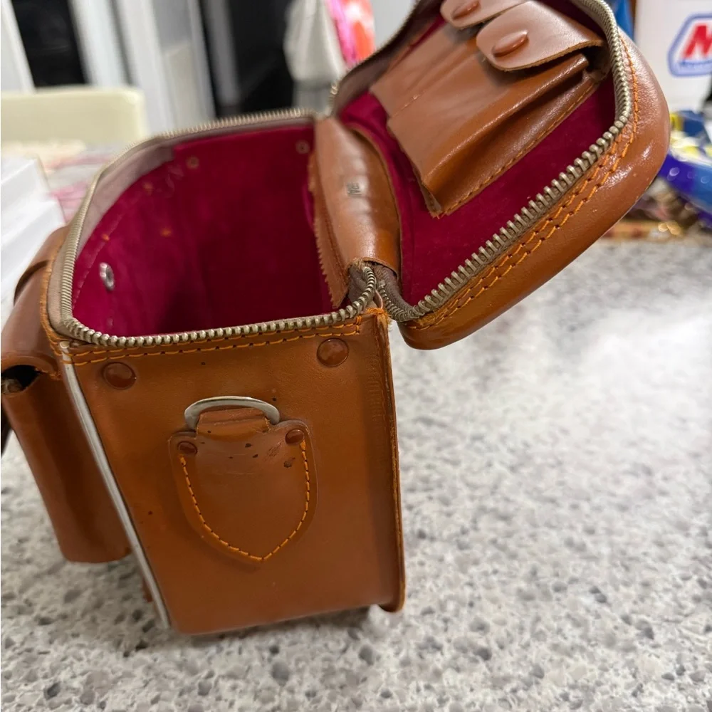Classic Brown Vintage Leather Camera Case
